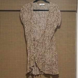 CJLA Leopard Print Wrap Dress M